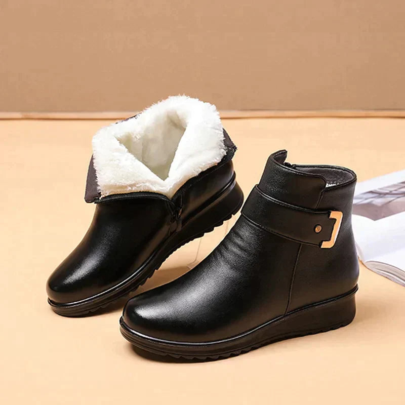 Damen Winter Stiefeletten | Warm Gefüttert mit Schnallendetail