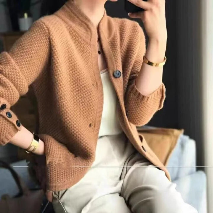 Elegante Damen Strickjacke | Kurze Jacke Mit Knöpfen