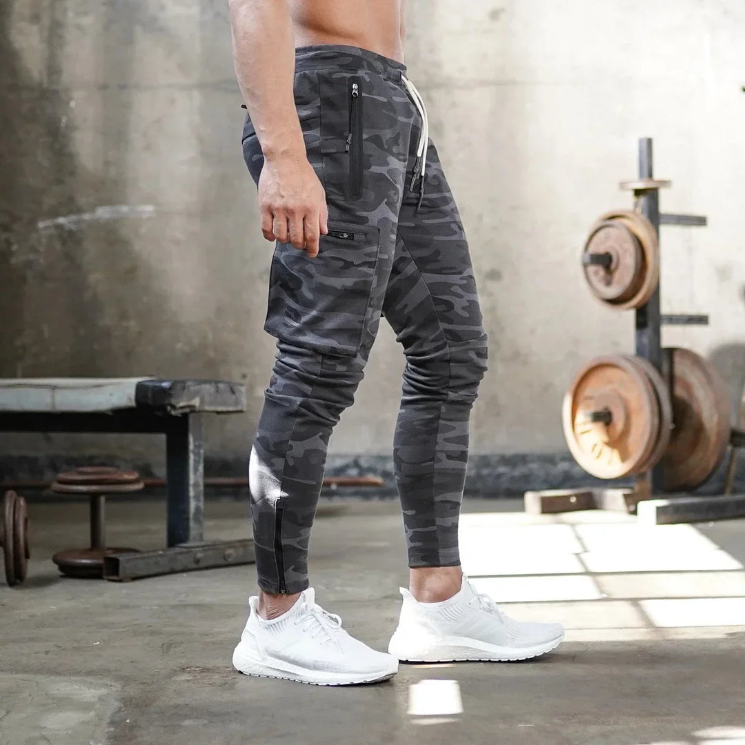 Herren Jogginghose Slim Fit | Mit Reißverschlusstaschen