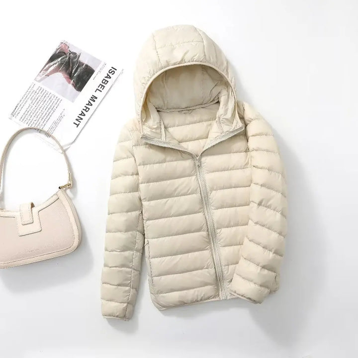 Daunenjacke Damen Leicht Mit Kapuze | Kompakt Und Gefüttert